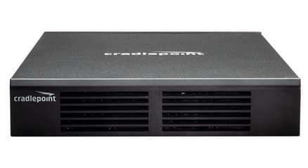Cradlepoint CR4250 5G 8-Port PoE Router Front Image